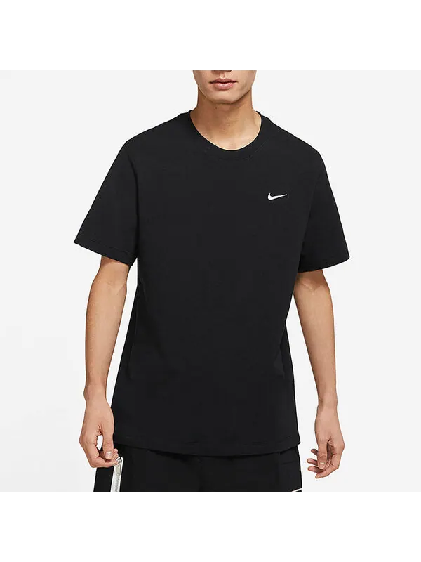 Футболка Nike Sportswear Solid Color Embroidered Logo Micro Mark Round Neck Casual Short Sleeve — изображение 3 из 3, мульти