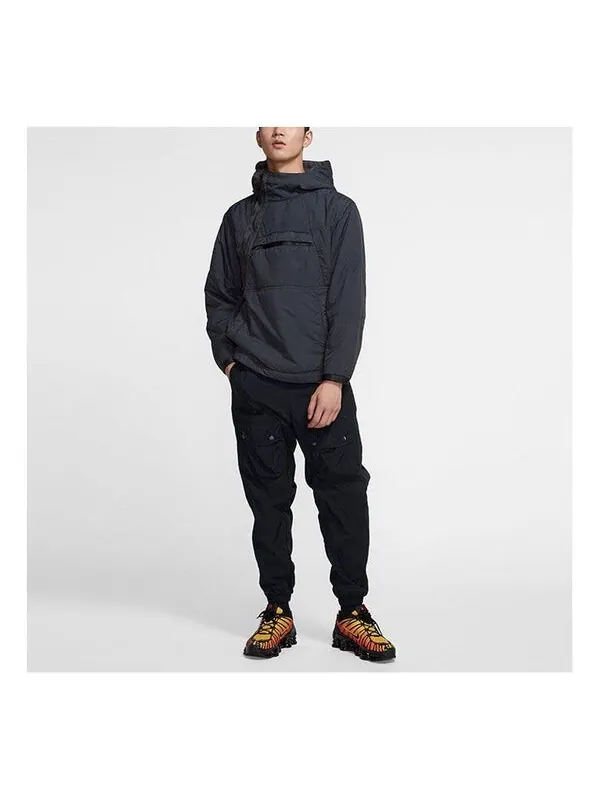 Куртка sportswear tech pack solid color stay warm hooded sports padded jacket black Nike — изображение 1 из 3, черный