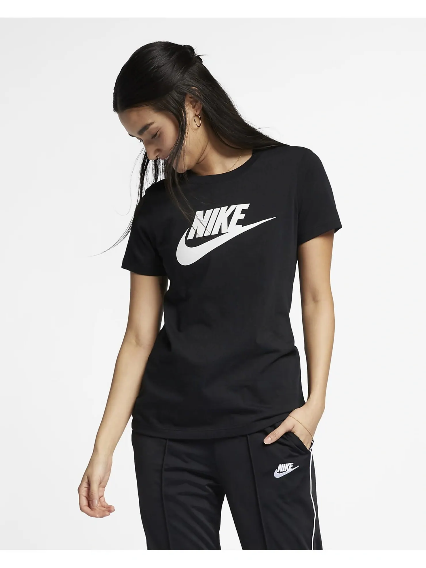 Футболка Nike Sportswear Essential BV6170-010 — изображение 4 из 6, черный