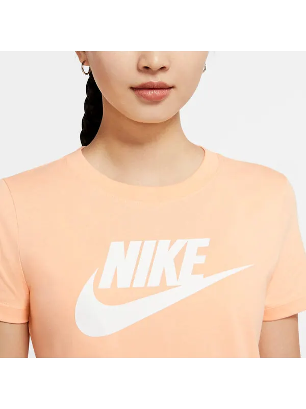 Футболка спортивная одежда основные Футболка Nike — изображение 2 из 3, розовый оранжевый