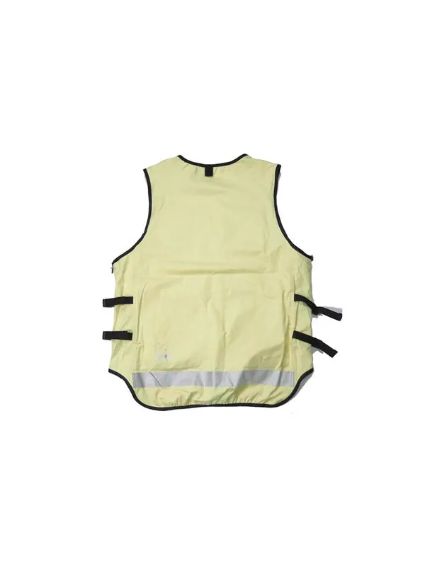 Жилет run ready functional multiple pockets vest fluorescence yellow Nike — изображение 2 из 3, желтый