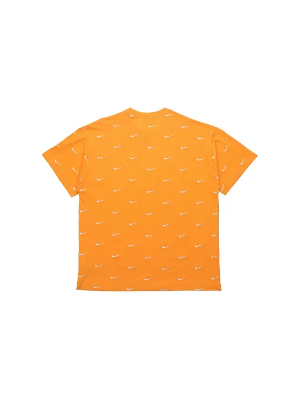 Футболка men's nrg swoosh logo tee full print logo embroidered short sleeve yellow t-shirt Nike — изображение 2 из 2, желтый