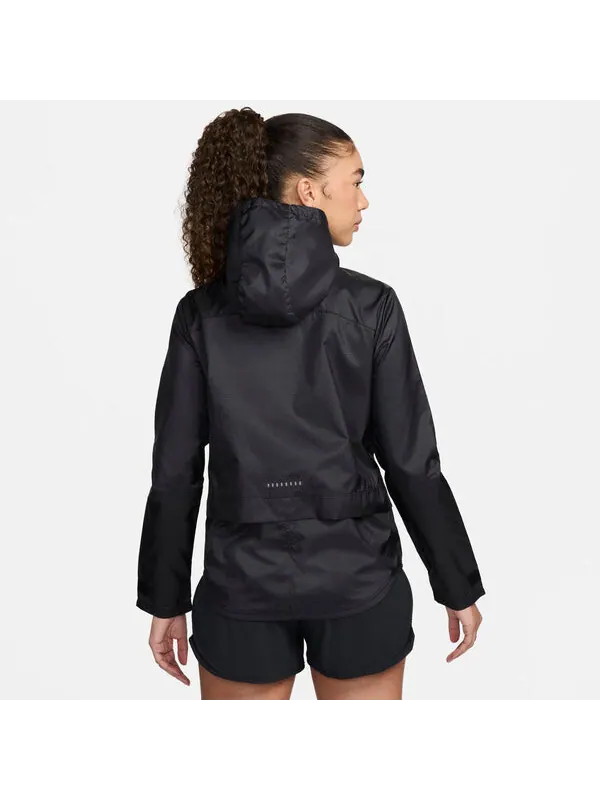 Куртка основные Куртка Nike — изображение 2 из 4, черный