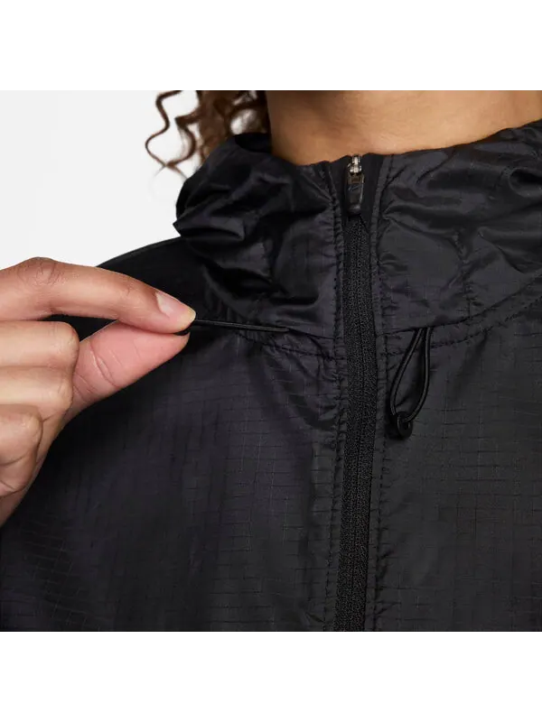 Куртка основные Куртка Nike — изображение 4 из 4, черный