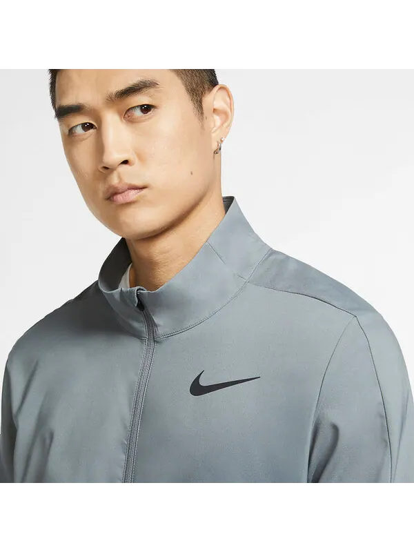 Куртка Nike Dri-FIT Woven Training Jacket 'Grey' — изображение 2 из 4, серый