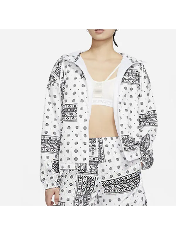 Куртка спортивная куртка наследие белая Nike — изображение 3 из 4, белый