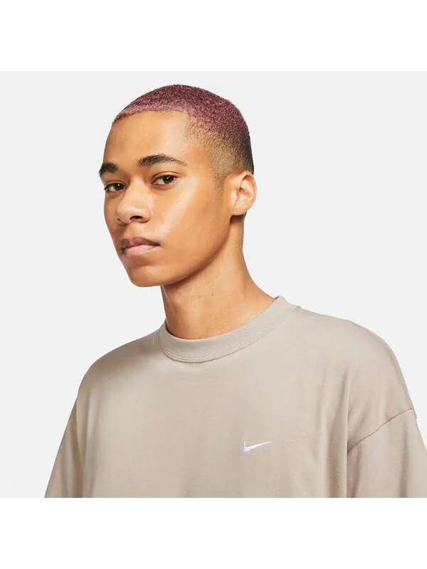 Футболка Nike NRG Solo Swoosh T-Shirt 'Malt White' — изображение 3 из 4, белый