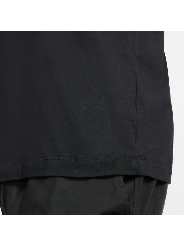 Футболка Nike Regular T-shirt 'Black' — изображение 3 из 4, черный