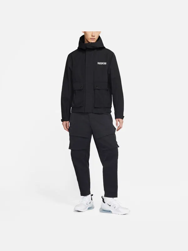 Куртка sportswear city made multiple pockets logo sports woven hooded jacket black Nike — изображение 3 из 4, черный
