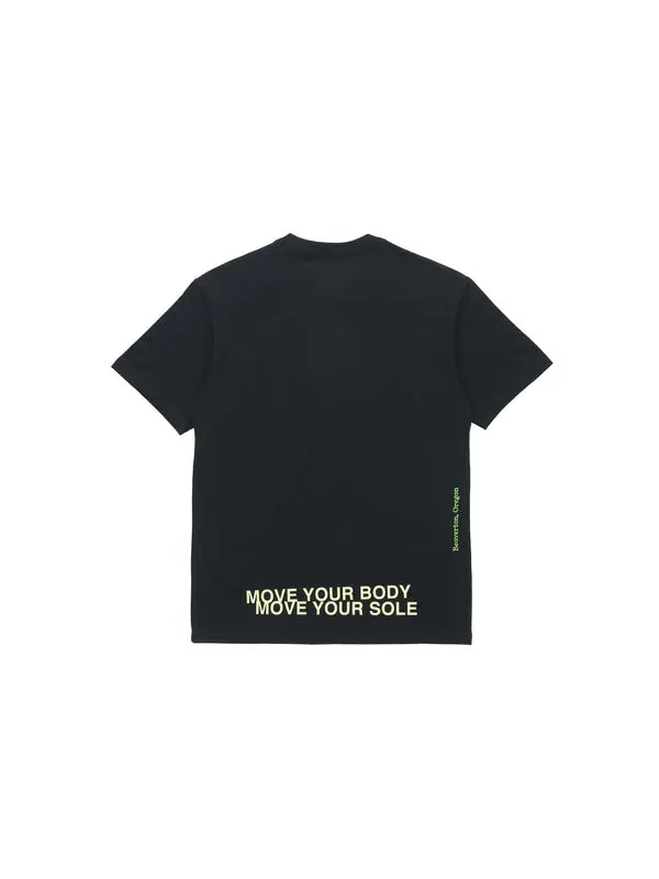 Футболка Nike AS Men's Nike Sportswear Tee WORLD TOUR Black — изображение 2 из 4, черный
