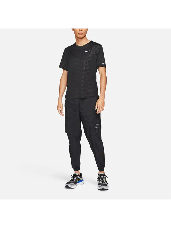 Спортивные штаны Nike Men's Run Division Pinnacle Sports Pants Black — изображение 3 из 3, черный