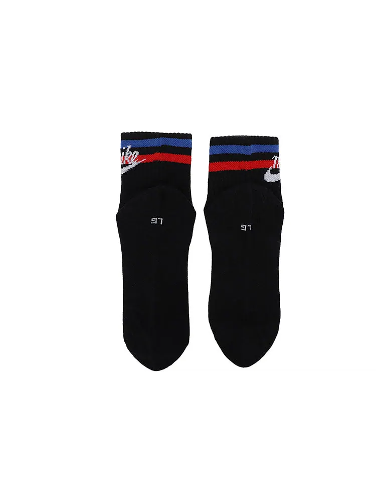 Носки Nike Athleisure Casual Sports Breathable Mid Tops Socks Couple Style 3 Pairs Black — изображение 3 из 6, черный