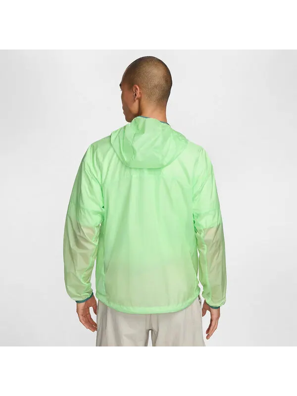 Куртка acg ветрозащитная куртка с капюшоном Cinder Cone Nike — изображение 2 из 4, светлый зеленый