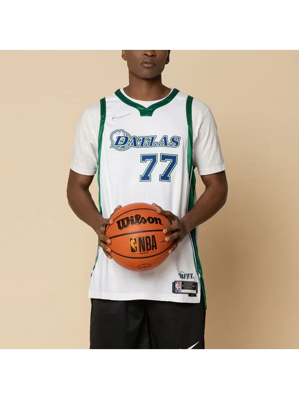 Майка Nike x NBA Dallas Mavericks Jerseys 'Luka Doni 77' — изображение 2 из 3, белый