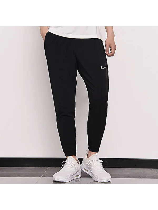 Брюки training thin and light breathable woven sports pants black Nike — изображение 3 из 4, черный