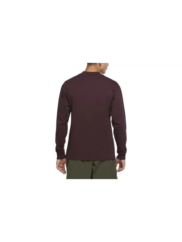 Футболка men's acg round neck long sleeves red t-shirt Nike — изображение 2 из 3, красный