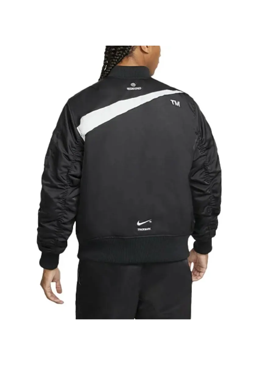 Двусторонний бомбер Nike Swoosh Therma-FIT — изображение 3 из 3, черный