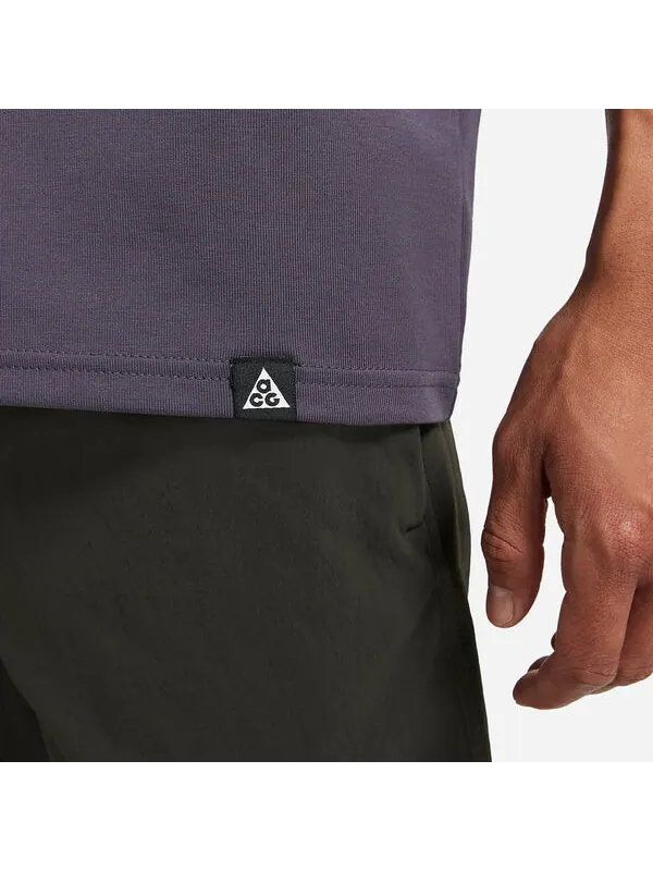Футболка acg nature tee Nike — изображение 4 из 4, фиолетовый