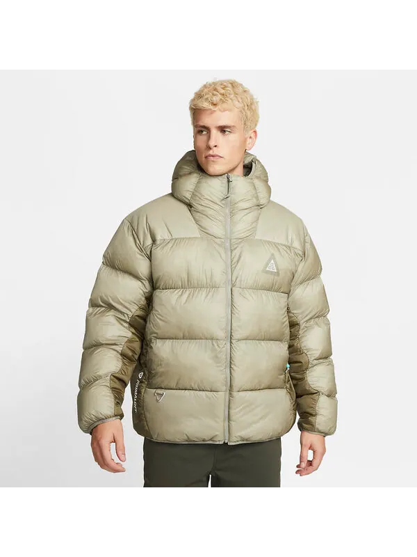 Куртка Nike ACG Lunar Lake Puffer Jacket 'Light Army' — изображение 2 из 4, светлый/оливковый/белый