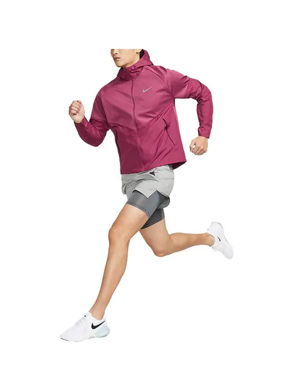 Куртка Nike Windrunner Repel Running Jacket 'Claret' — изображение 2 из 3, красный/мульти