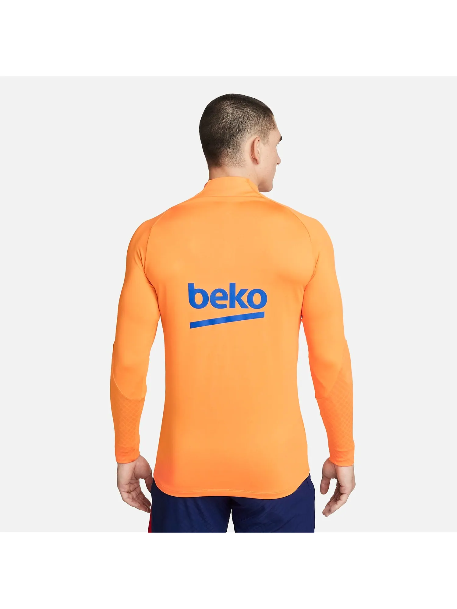 Спортивный топ Nike FC Barcelona Strike Dri-FIT Soccer Drill Top 'Orange' DH7682-837 — изображение 2 из 3, оранжевый