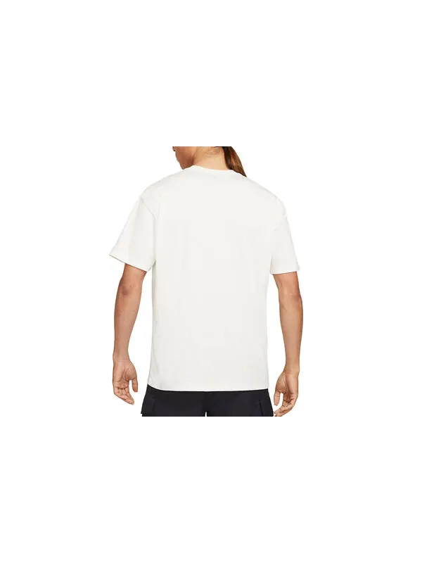 Футболка Nike Sportswear Tee Contrasting Colors Pocket Round Neck Sports Short Sleeve White — изображение 2 из 3, белый