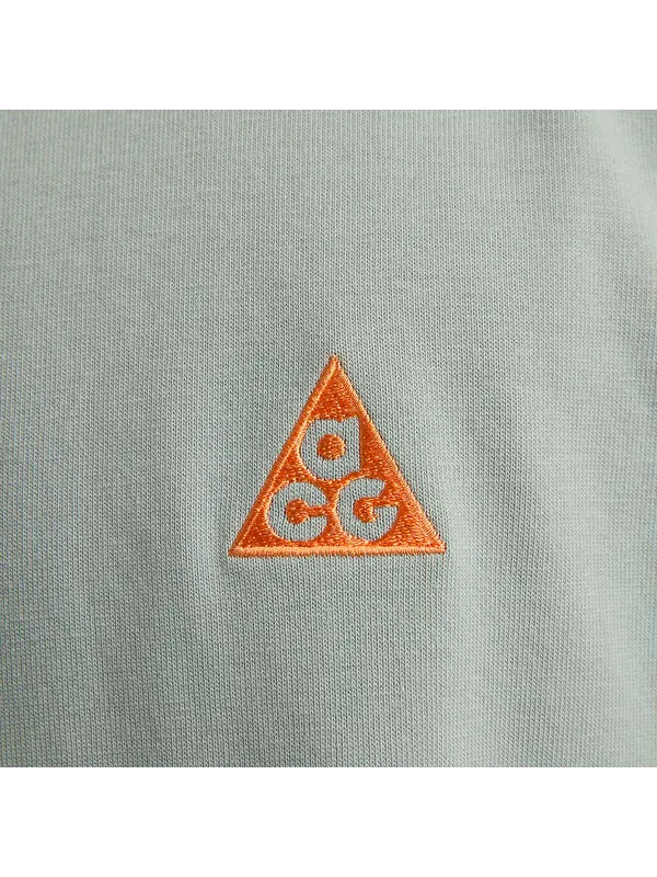 Футболка Nike ACG T-Shirt 'Mica Green' — изображение 3 из 4, зеленый