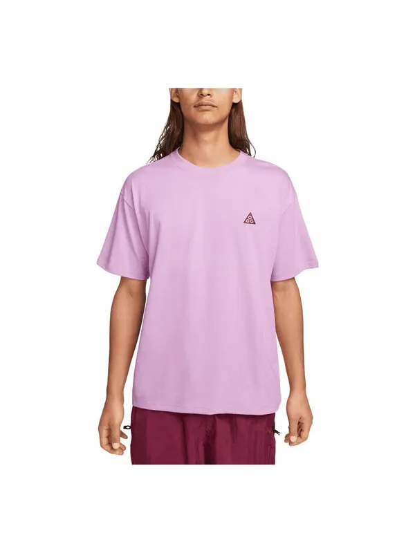Футболка Nike ACG T-Shirt 'Pink' — изображение 1 из 3, розовый/мульти