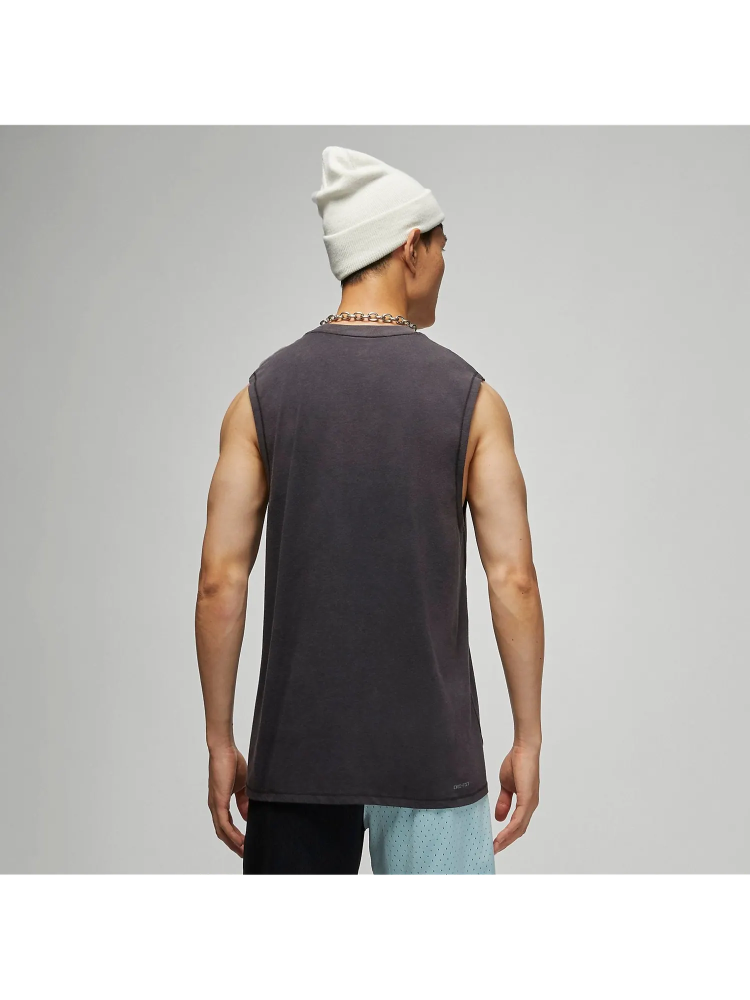 Спортивный топ Air Jordan Dri-FIT Sport Sleeveless Top 'Black White' DM1827-010 — изображение 2 из 5, белый