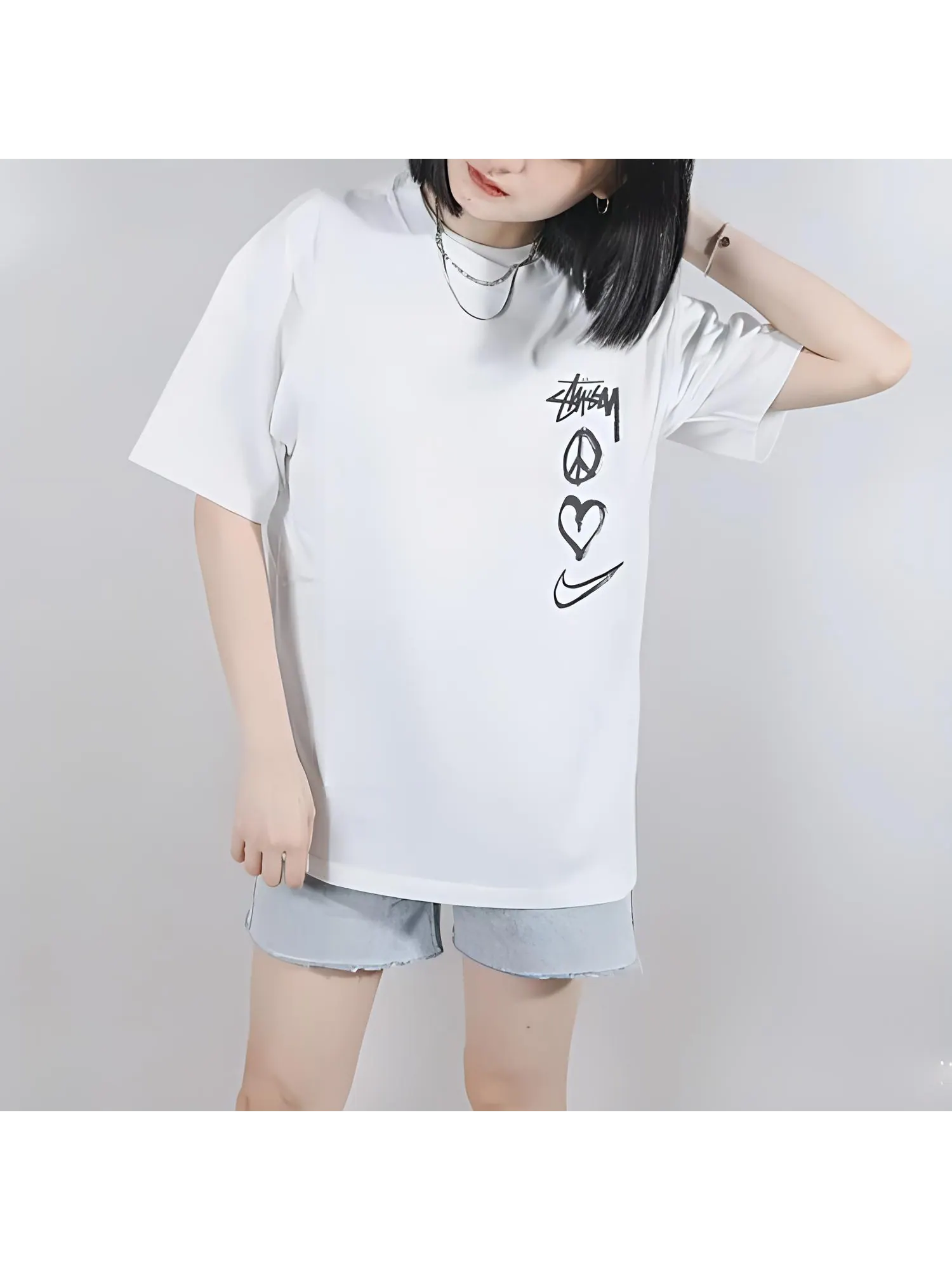 Футболка Nike x Stussy Peace Love Swoosh Asia Sizing — изображение 3 из 6, белый