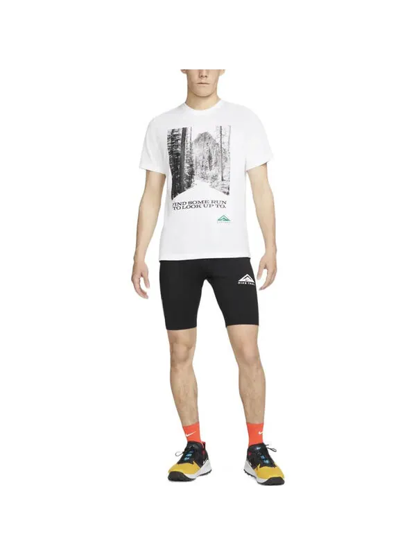 Футболка Men's Nike Landscape Alphabet Printing Round Neck Pullover Straight Short Sleeve White — изображение 3 из 3, мульти