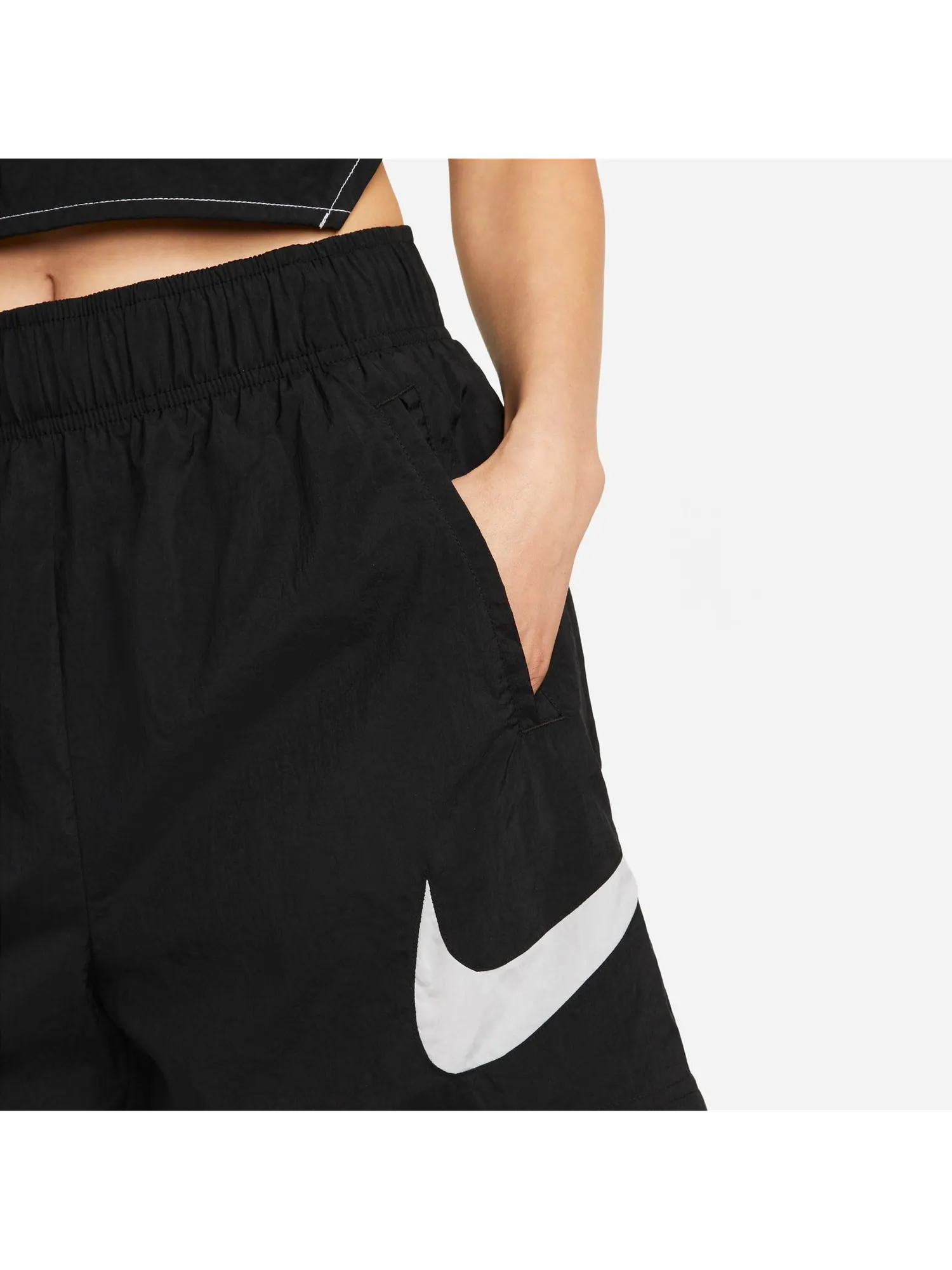 Шорты (WMNS) Nike Sportswear Essential High-Rise Woven Shorts 'Black' — изображение 3 из 5, черный