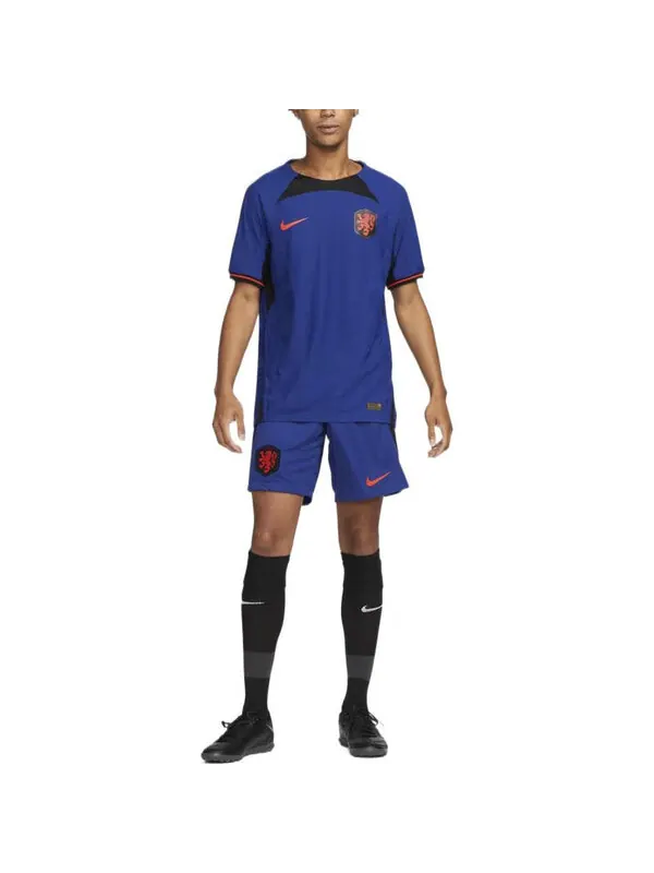 Футболка 2022 Nike — изображение 2 из 4