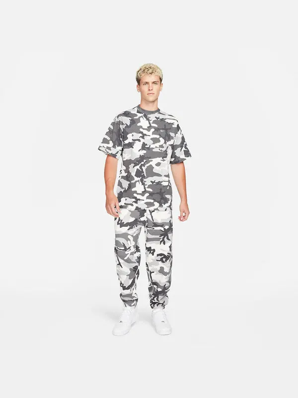 Футболка nrg solo swoosh камуфляжная футболка Nike — изображение 4 из 4, серый/белый