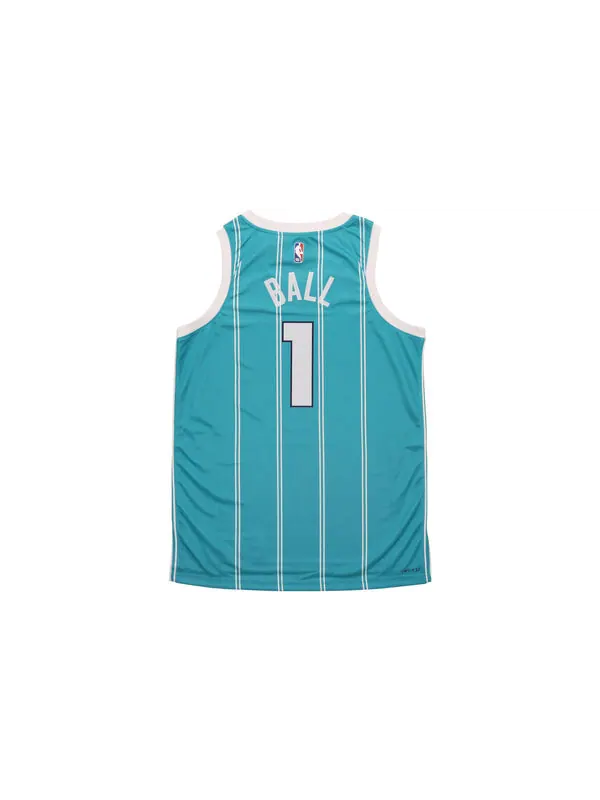 Майка Air Jordan Dri-FIT NBA Charlotte Hornets Lamelo Ball Icon Edition 2022/23 Swingman Jersey — изображение 2 из 2, зеленый