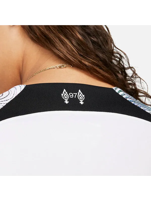 Футболка ливерпуль ФК 2022 23 стадион выездная футбольная майка dri fit Nike, мульитколор — изображение 4 из 4, мульти