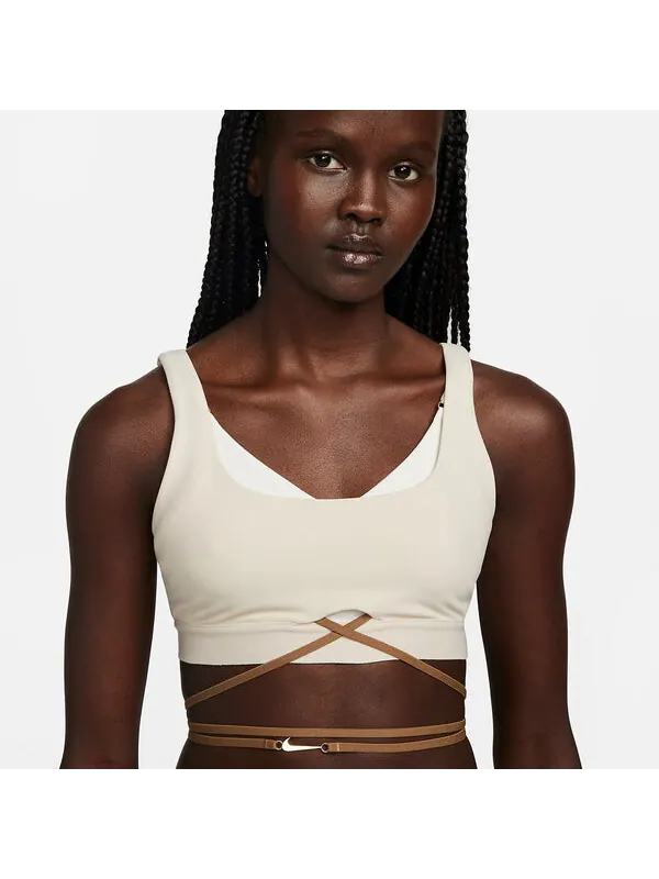 Жилеты x jacquemus la brassiere bra Nike — изображение 2 из 4, кремовый