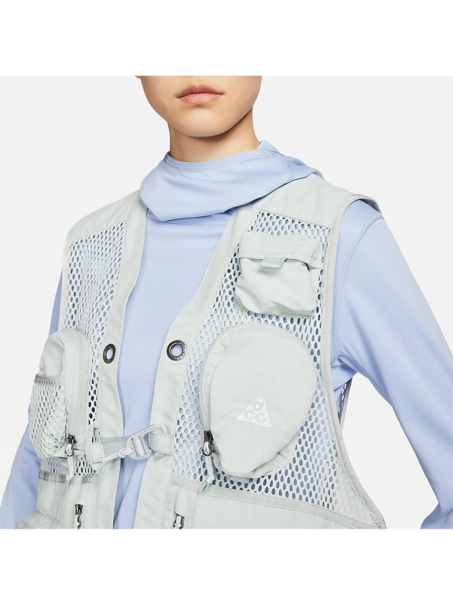 Жилет Nike Acg Buttles Vest 'Sliver' — изображение 2 из 6, серебряный