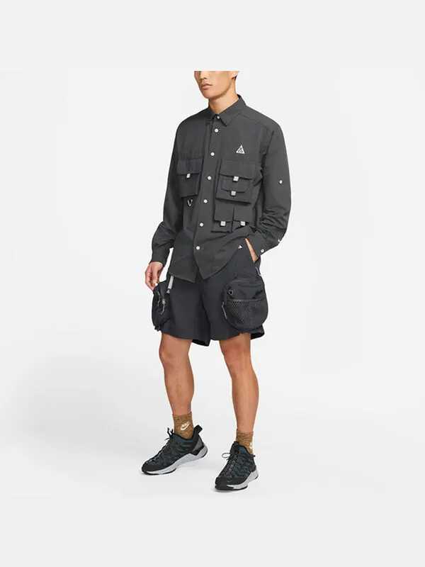 Шорты acg snowgrass solid color cargo pocket shorts black Nike — изображение 3 из 4, мульти