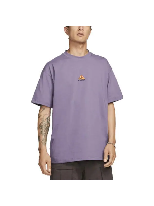 Футболка Nike ACG Solid Color Small Logo Round Neck Casual Short Sleeve Purple — изображение 4 из 4, мульти