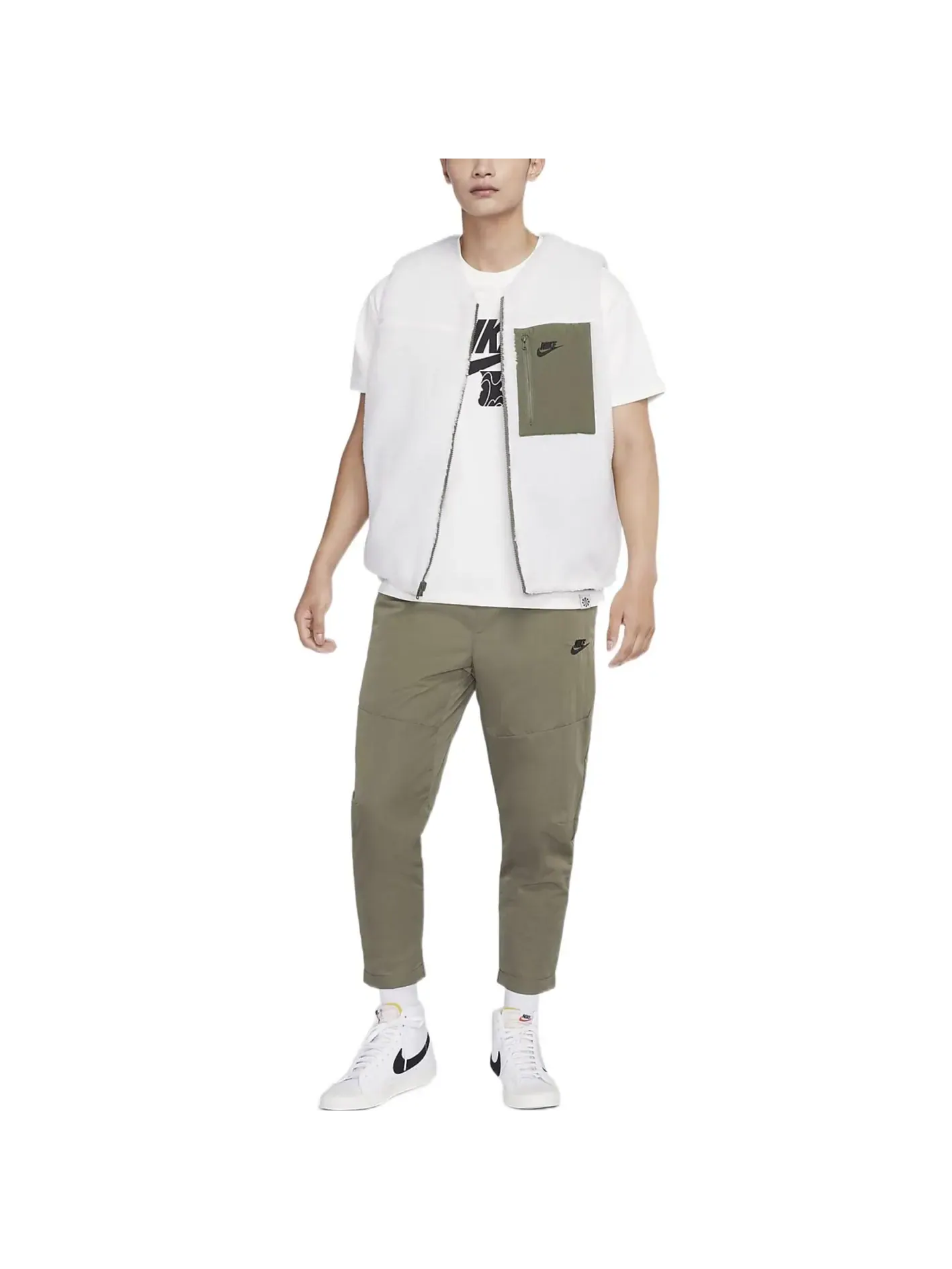 Жилет Nike Club+ Reversible Winterized — изображение 1 из 3, белый