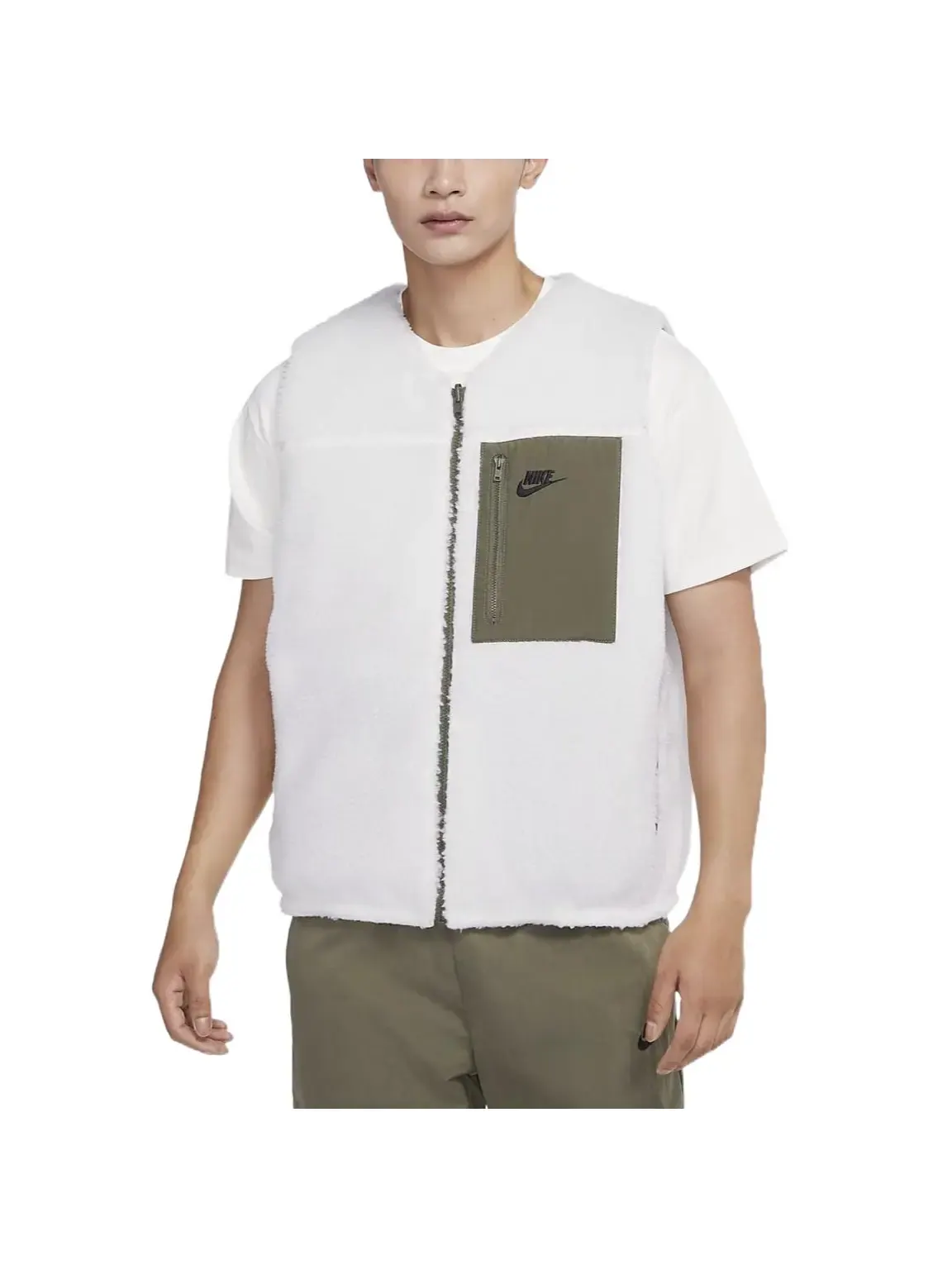 Жилет Nike Club+ Reversible Winterized — изображение 3 из 3, белый