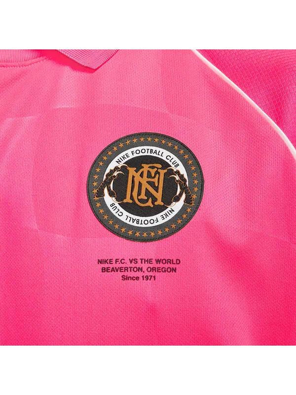 Футболка dri fit fc футболка с коротким рукавом Nike — изображение 4 из 4, розовый/красный/мульти