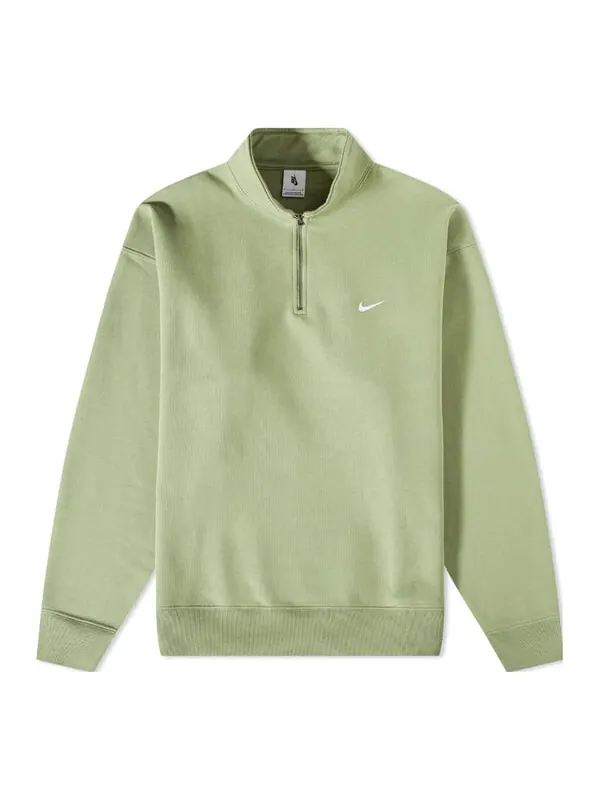 Толстовка solo swoosh quarter-zip sweayshirt 'oil green' Nike — изображение 1 из 2, зеленый/белый