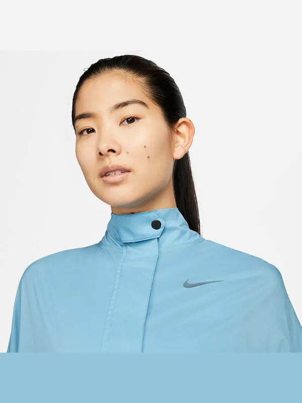 Куртка (WMNS) Nike Windbreaker Run Division Jacket Asia Sizing 'Blue' — изображение 2 из 4, синий