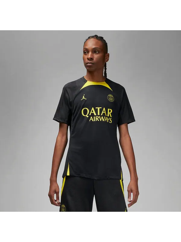 Футболка Air Jordan x Paris Saint-Germain Strike Dri-FIT Knit Soccer Top 'Black' — изображение 2 из 4, черный/мульти