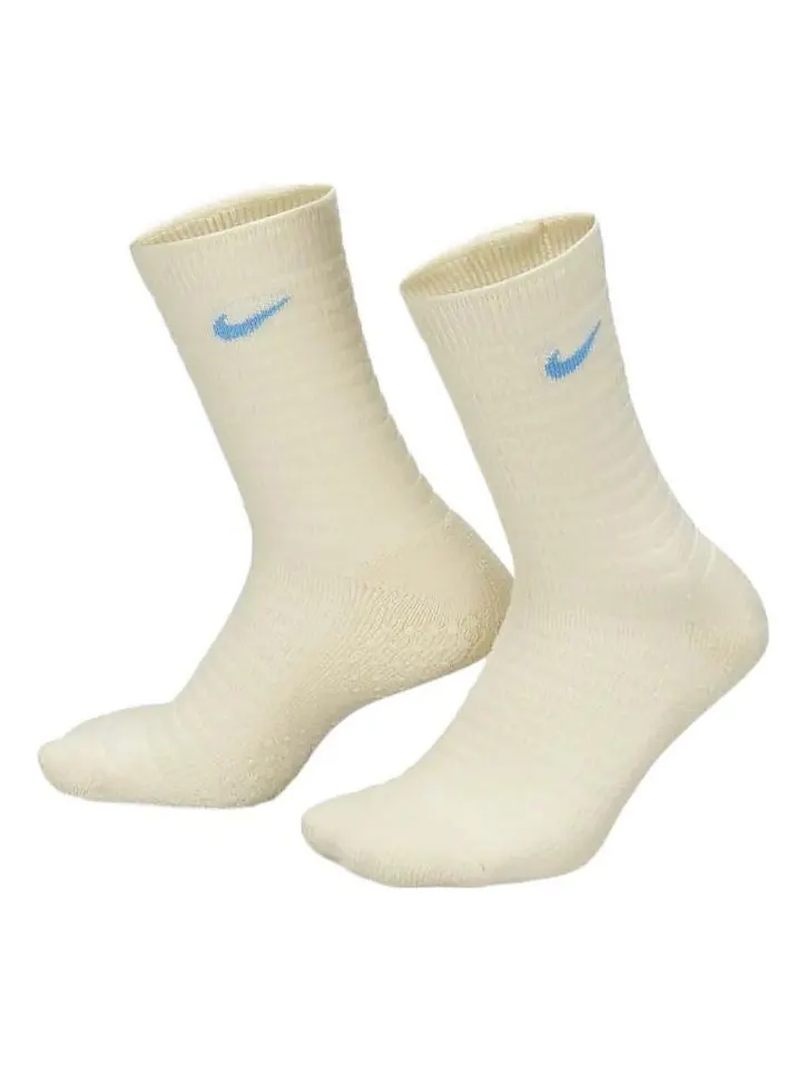 Носки Nike Dri-FIT Everyday House Crew Socks 'Coconut Milk' — изображение 1 из 2, белый