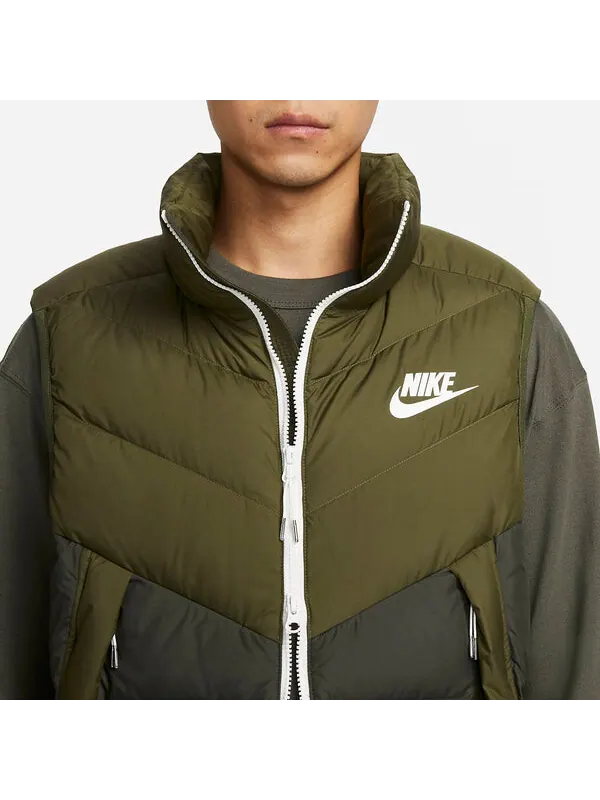 Жилет Nike Windproof Warm Stand Collar Down — изображение 2 из 4, зеленый/мульти