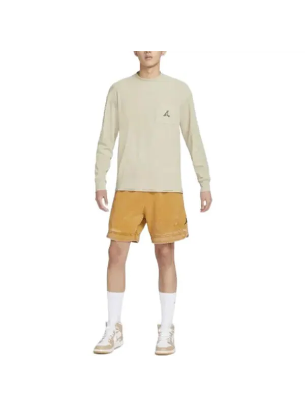 Футболка Air Jordan Essential Winter Long Sleeve T-Shirt 'Beige' — изображение 3 из 3, бежевый