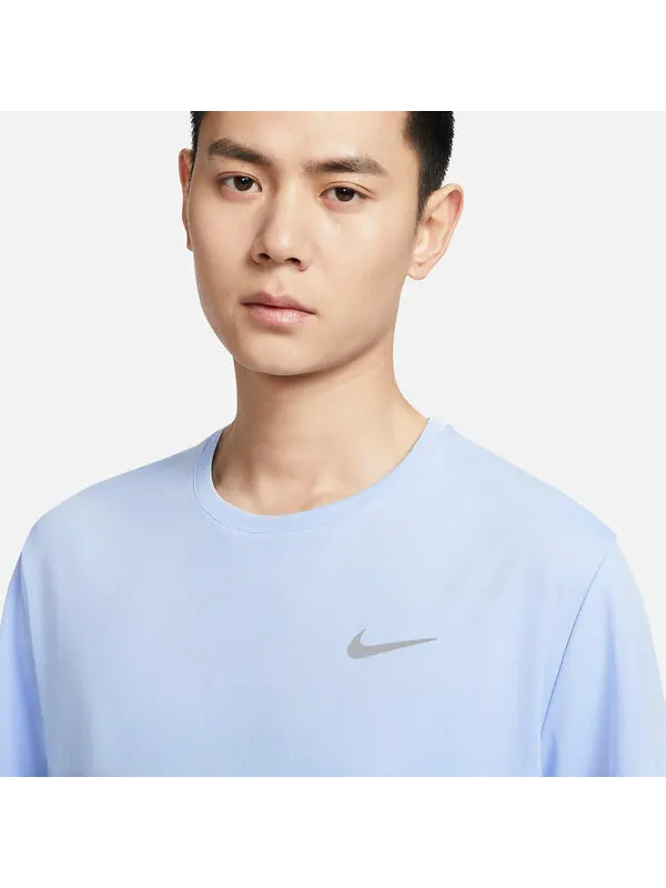 Футболка Nike Dri-FIT UV Miler Short-Sleeve Running Top 'Blue' — изображение 2 из 4, синий